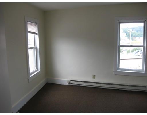 1 Suffolk St, Worcester, MA 01604 photo 2