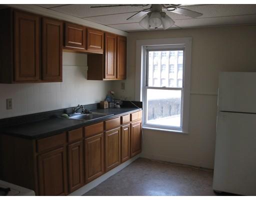 1 Suffolk St, Worcester, MA 01604 photo 4