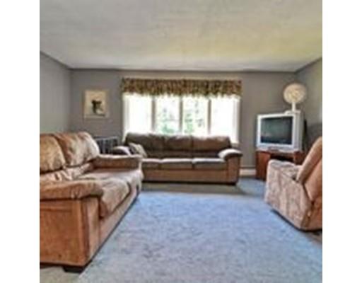 35 Walnut Knowl, Canton, MA 02021 photo 15
