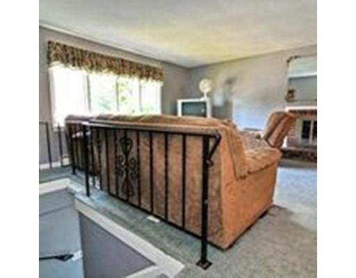 35 Walnut Knowl, Canton, MA 02021 photo 14