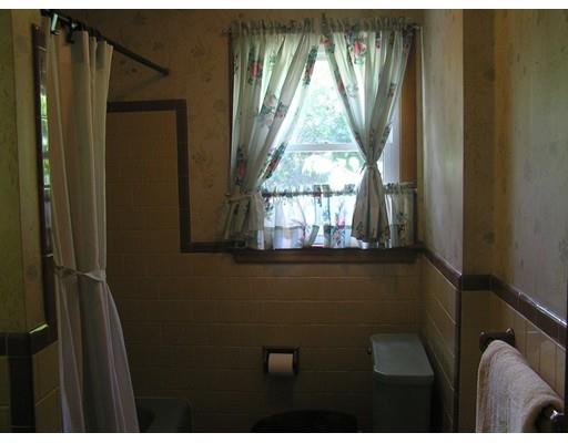 7 Lindauer St, Peabody, MA 01960 photo 13