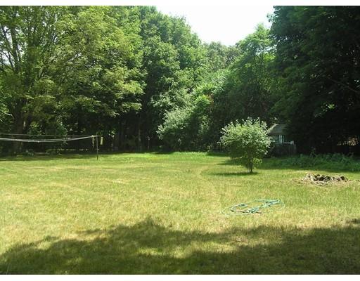 7 Lindauer St, Peabody, MA 01960 photo 3