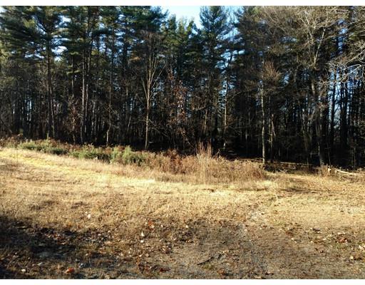 467 Forest St, Dunstable, MA 01827 photo 2