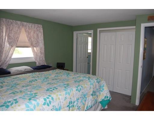 292 E Main St, Georgetown, MA 01833 photo 9