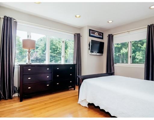7 Crestview Ln, Milton, MA 02186 photo 13