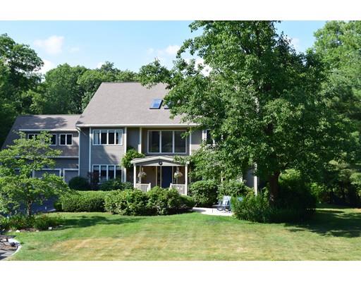 7 Crestview Ln, Milton, MA 02186 photo 1