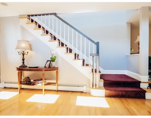 7 Crestview Ln, Milton, MA 02186 photo 5