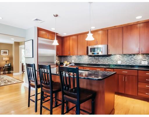 7 Crestview Ln, Milton, MA 02186 photo 6