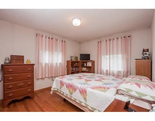 49 Hudson St, Springfield, MA 01118 photo 18