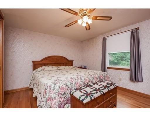 49 Hudson St, Springfield, MA 01118 photo 14