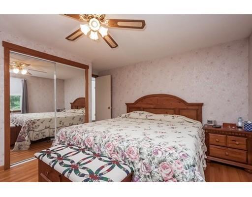 49 Hudson St, Springfield, MA 01118 photo 15