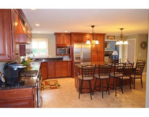 4 Corbane Dr, Mansfield, MA 02048 photo 4