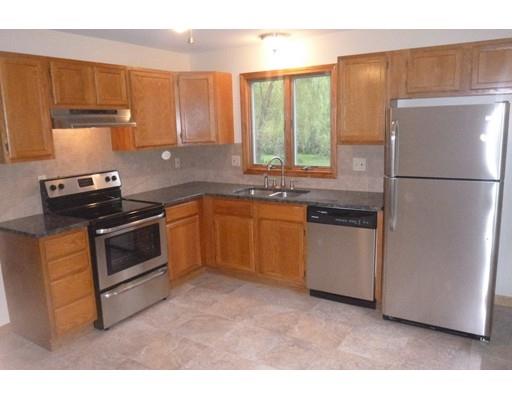 4 Clark Ln, Easthampton, MA 01027 photo 2