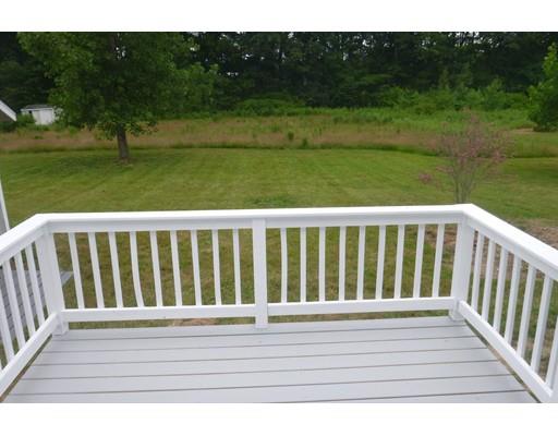 4 Clark Ln, Easthampton, MA 01027 photo 8