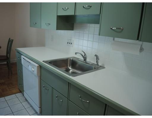 1204 Greendale Ave #111, Needham, MA 02492 photo 9