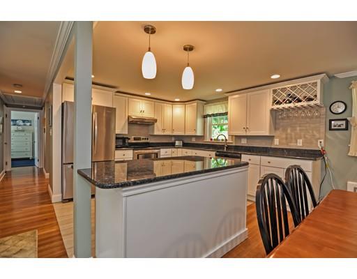 79 Monroe St, Dedham, MA 02026 photo 3