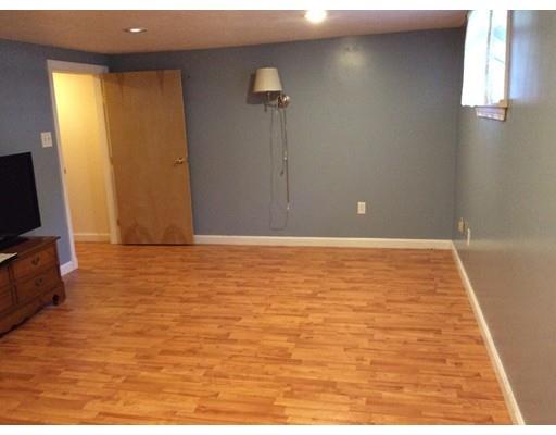 22 Dewitt Rd, Stoneham, MA 02180 photo 12