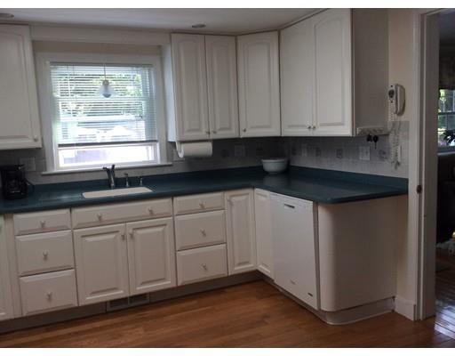 22 Dewitt Rd, Stoneham, MA 02180 photo 3