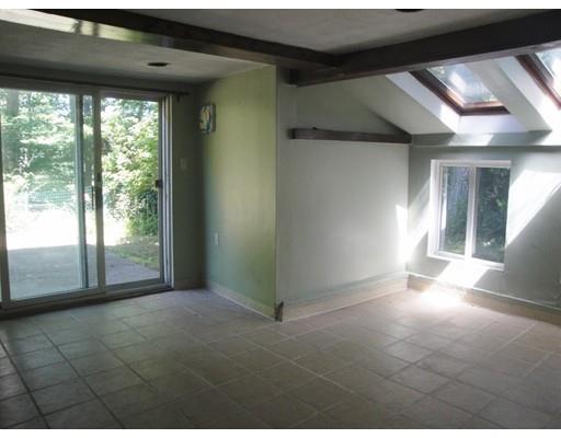 22 Sumner St, Gloucester, MA 01930 photo 18