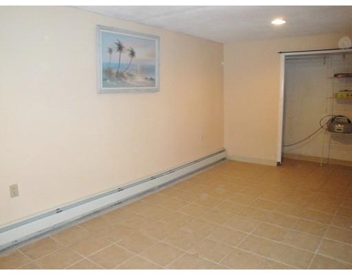 22 Sumner St, Gloucester, MA 01930 photo 16