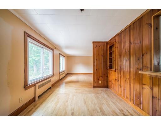 1373 Plumtree Rd, Springfield, MA 01119 photo 11