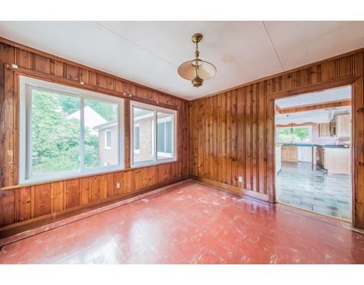 1373 Plumtree Rd, Springfield, MA 01119 photo 10