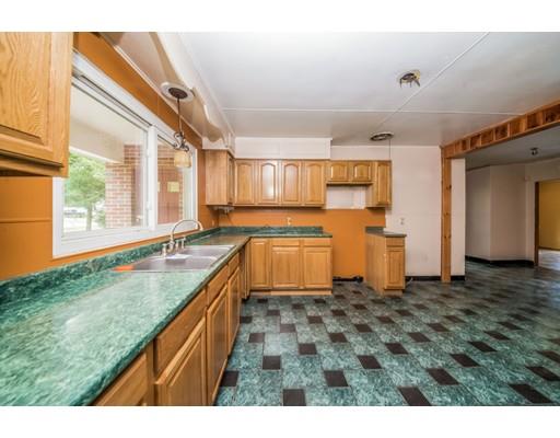 1373 Plumtree Rd, Springfield, MA 01119 photo 18