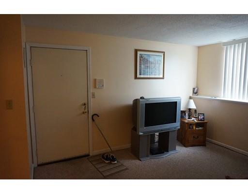 5455 N Main St #14A, Fall River, MA 02720 photo 4