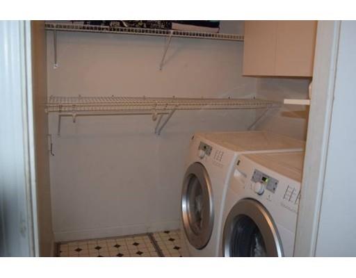 23 Liberty St, Gloucester, MA 01930 photo 9