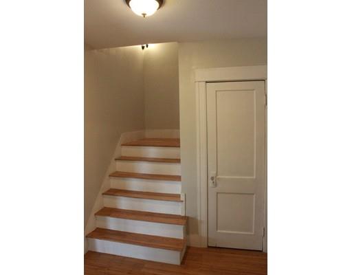 275 Hamilton St, Worcester, MA 01604 photo 12