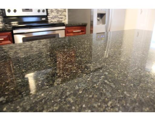 275 Hamilton St, Worcester, MA 01604 photo 6