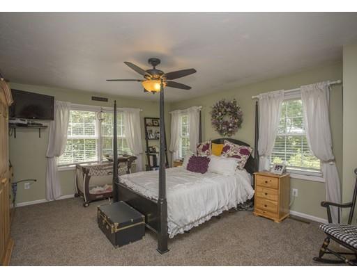 24 Pine St, Halifax, MA 02338 photo 10