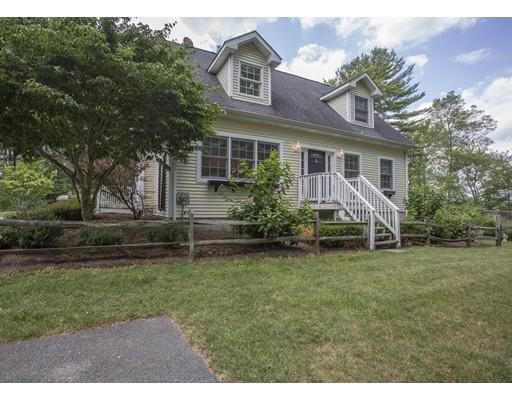 24 Pine St, Halifax, MA 02338 photo 2