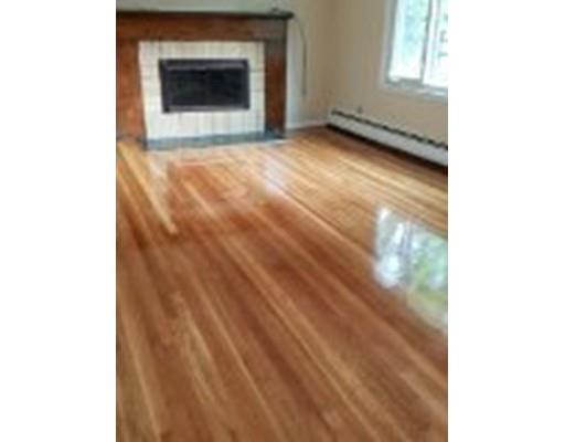 16 Pine Tree Dr, Worcester, MA 01609 photo 5