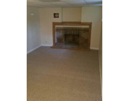 16 Pine Tree Dr, Worcester, MA 01609 photo 10