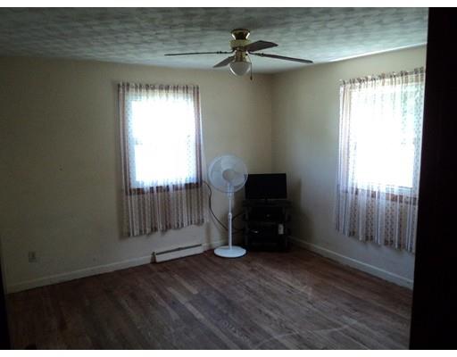 12 Emil St, Webster, MA 01570 photo 4