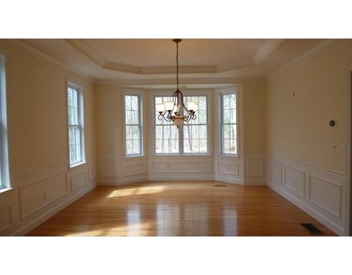 8 Nelson Ct, Mendon, MA 01756 photo 13