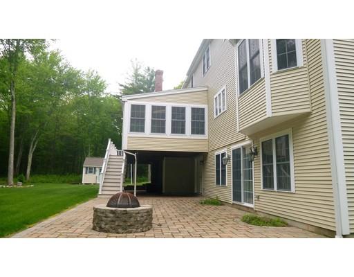 8 Nelson Ct, Mendon, MA 01756 photo 4