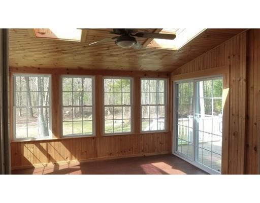 8 Nelson Ct, Mendon, MA 01756 photo 29