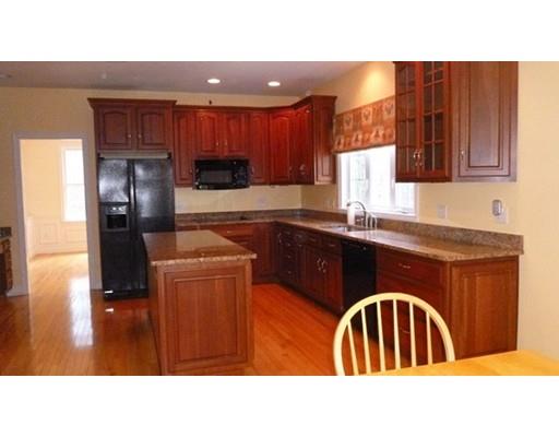 8 Nelson Ct, Mendon, MA 01756 photo 10
