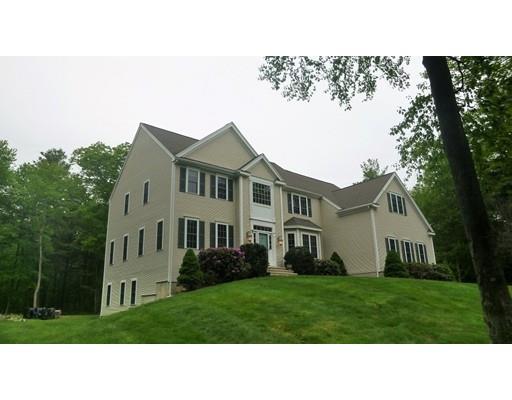 8 Nelson Ct, Mendon, MA 01756 photo 1