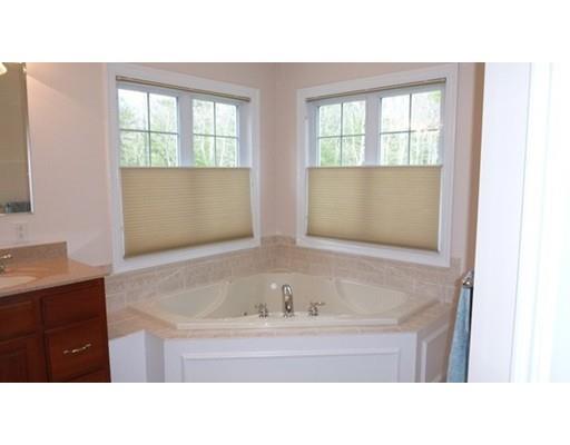 8 Nelson Ct, Mendon, MA 01756 photo 22