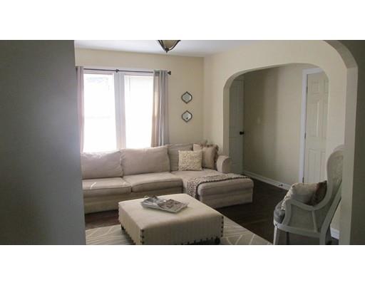 24 Norfolk, Springfield, MA 01109 photo 4
