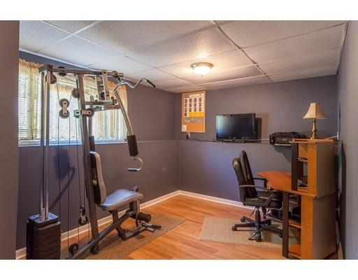 76 Scott Dr E, Raynham, MA 02767 photo 21