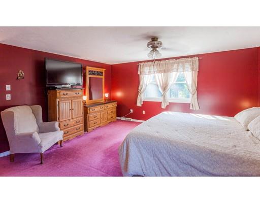 76 Scott Dr E, Raynham, MA 02767 photo 16