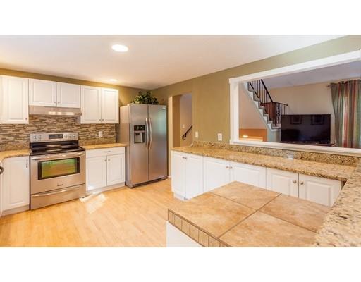 76 Scott Dr E, Raynham, MA 02767 photo 4
