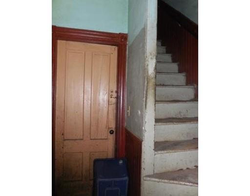 18 Doane St, Worcester, MA 01607 photo 7