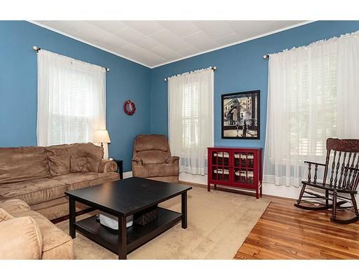 17 Spring St, Reading, MA 01867 photo 8