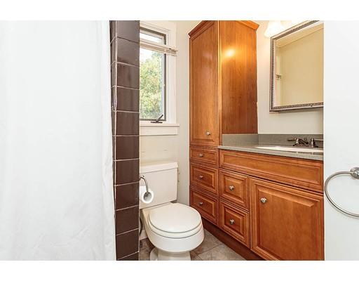 17 Spring St, Reading, MA 01867 photo 10