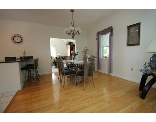 31 Blacksmith Way, Saugus, MA 01906 photo 7
